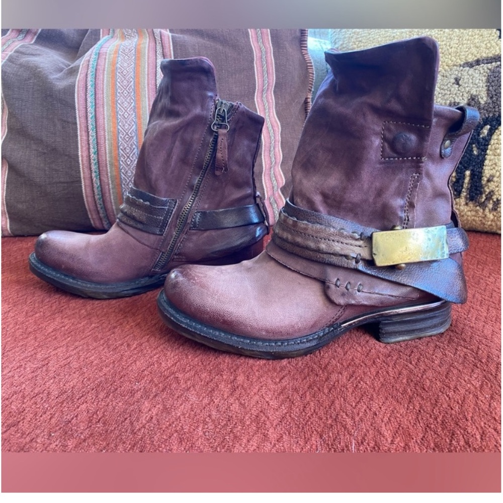 A.S. Sebastian Booties - Picture 9 of 15